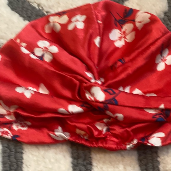 Janie and Jack accessories 2 sunglasses and 2 bonnets hat 2T to 3T - Picture 4 of 8